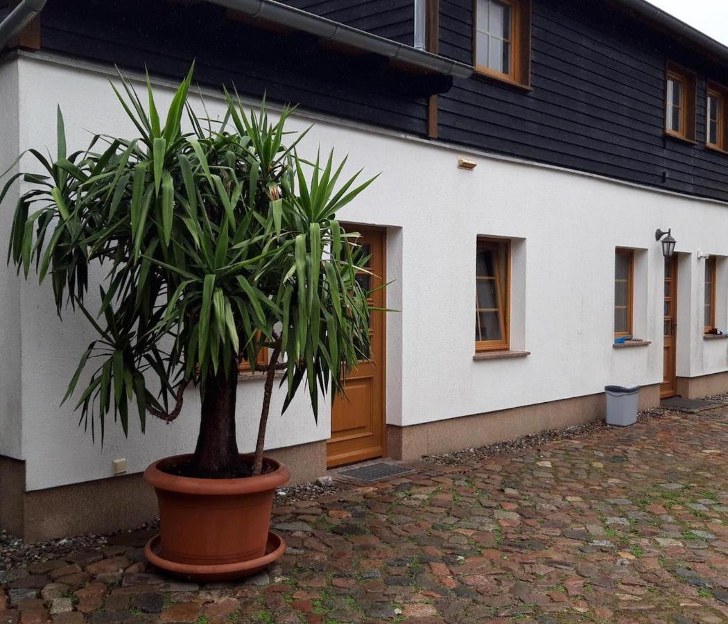 Ein Bett im Kornfeld - Haus Weitblick - mit Innenpool Schonfeld  Exterior foto
